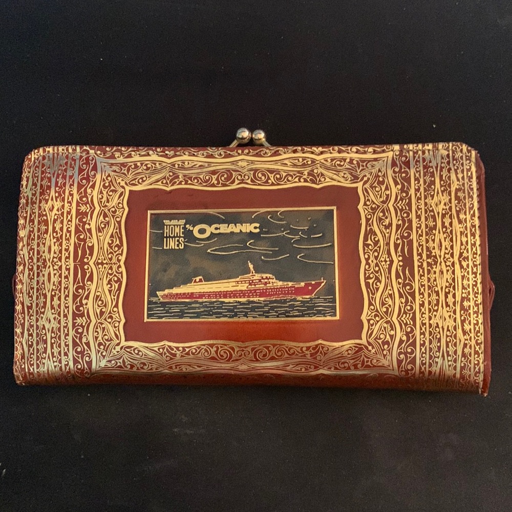 Rare Vintage Oceanic/Doric Souvenir Wallet